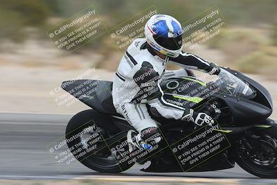 media/Nov-15-2025-Race Pace (Sat) [[8de605a2d8]]/Verified Riders/Turn 8 Inside (935am)/